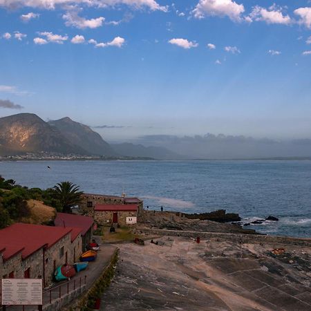 Goozi Garden Cottage Hermanus Bagian luar foto